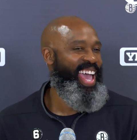 乐竞体育官网注册-KD单节26分 杜欧合砍81分！篮网再演19分大逆转